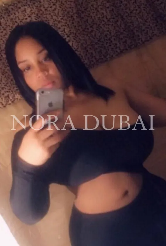 Vicky, escort in Fujairah