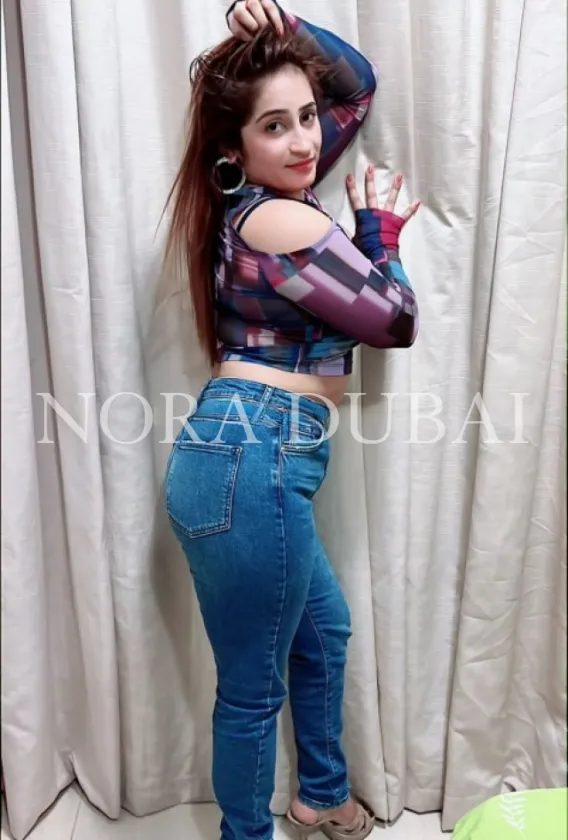 Eshita, escort in Dubai