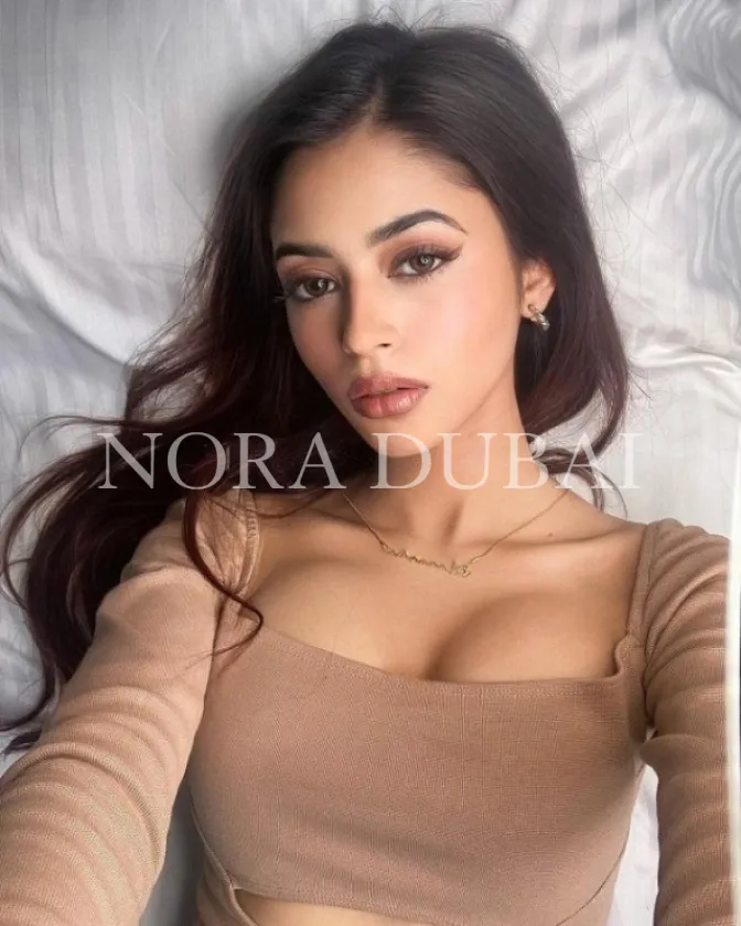 Simran, эскорт, Фуджейра