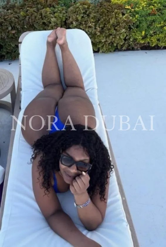 Parvina, escort in Abu Dhabi