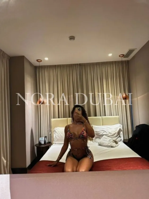 Izabella, escort in Dubai