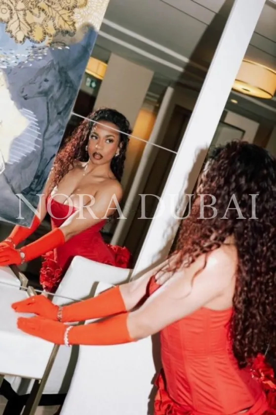 Izabella, escort in Dubai