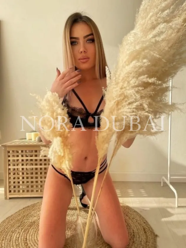 Eva, эскорт, Дубай