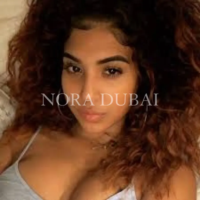 Ella berry, escort in Al Ain